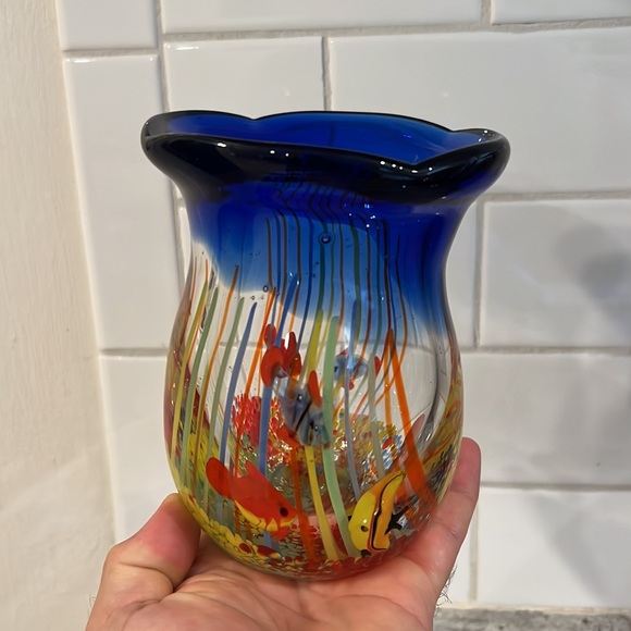 Heavy thick Art Glass Blown Tropical Fish Aquarium Vase Murano Style - Picture 2 of 16